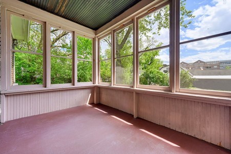 1811 Prairie Street Glenview, IL 60025 - Photo 14 of 22 an empty room with large windows