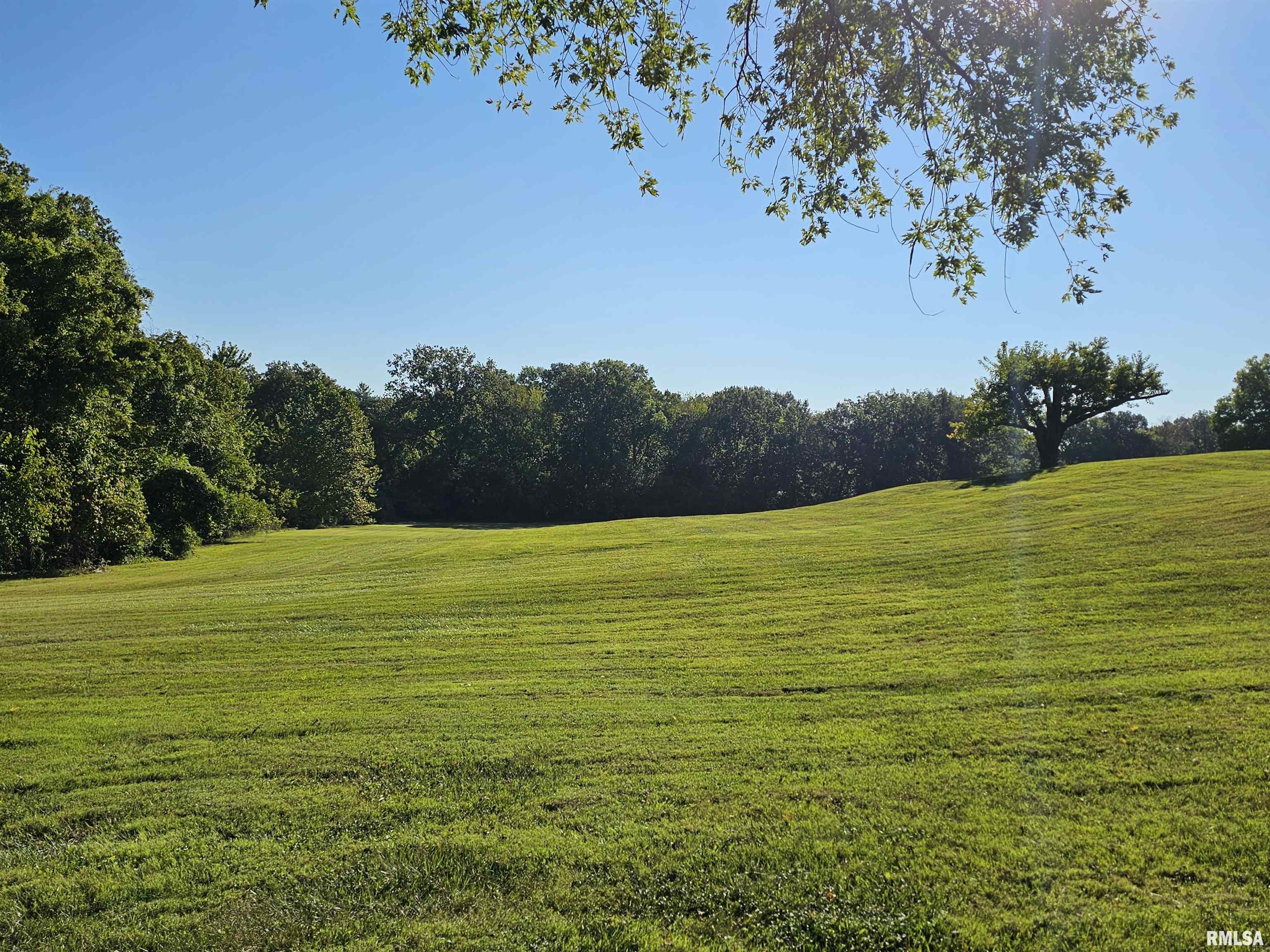 2222 Pine Street Eldorado, IL 62930 - Photo 8 of 31