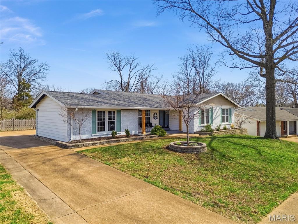 1204 Cedar Creek Road Chesterfield, MO 63017 - Photo 2 of 73