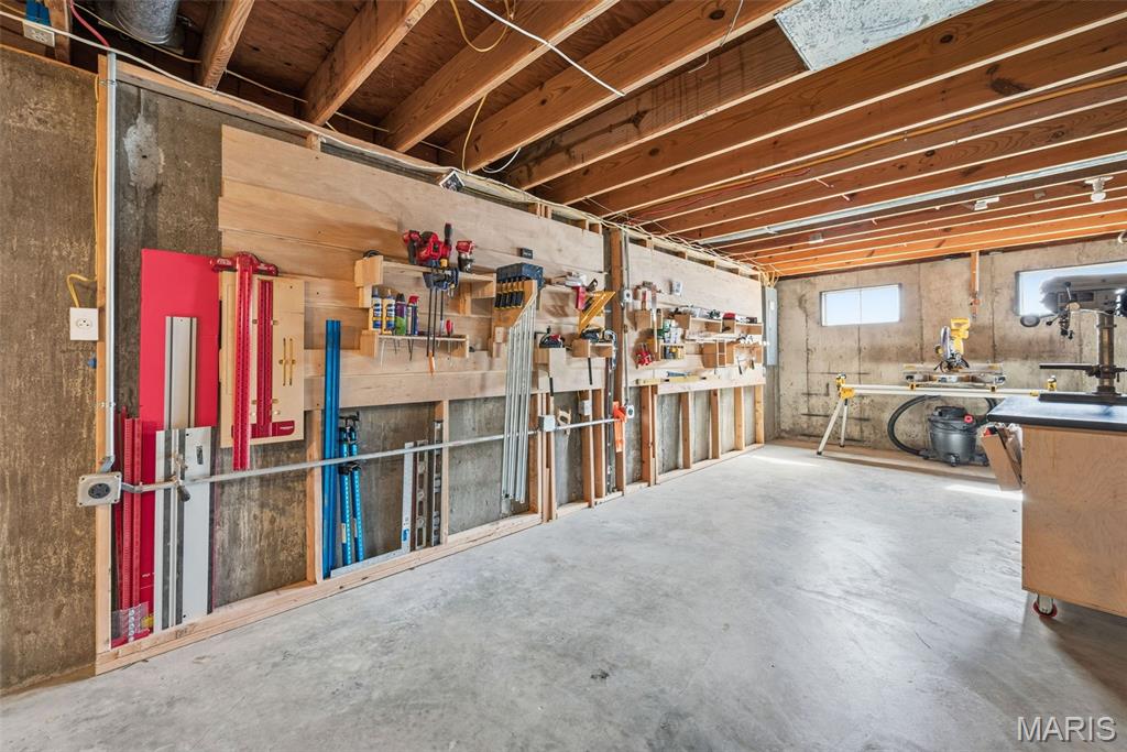 1204 Cedar Creek Road Chesterfield, MO 63017 - Photo 57 of 73