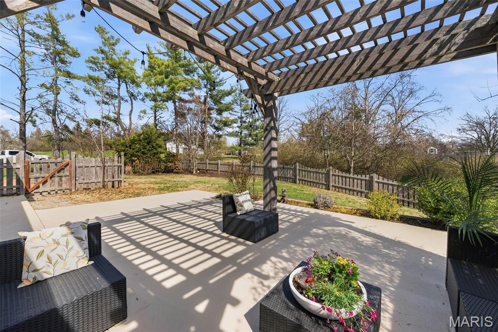 1204 Cedar Creek Road Chesterfield, MO 63017 - Photo 66 of 73