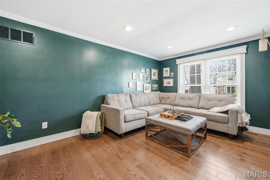 1204 Cedar Creek Road Chesterfield, MO 63017 - Photo 10 of 73