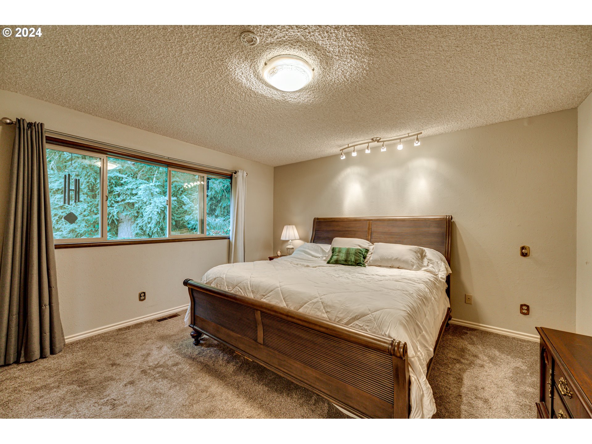 735 North Maple Hill Road Kelso, WA 98626 - Photo 14 of 48 Gallery Image 14