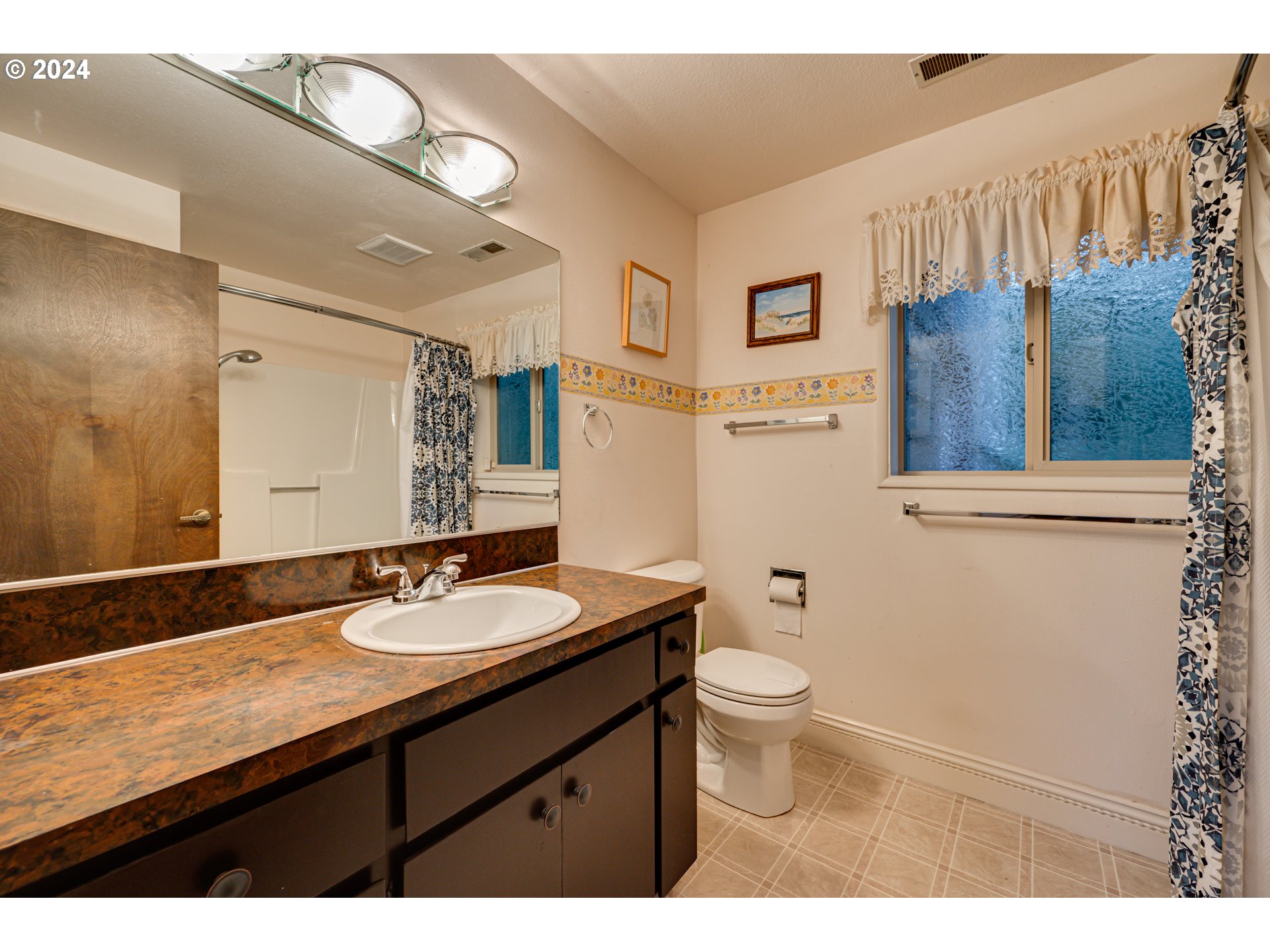 735 North Maple Hill Road Kelso, WA 98626 - Photo 19 of 48 Gallery Image 19