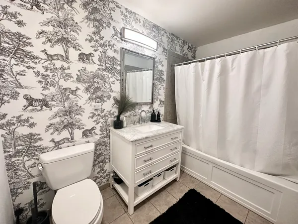 $2,450 | 235 West Van Buren Street, Unit 4409, Chicago, IL 60607