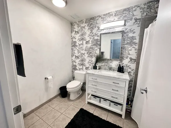 $2,450 | 235 West Van Buren Street, Unit 4409, Chicago, IL 60607