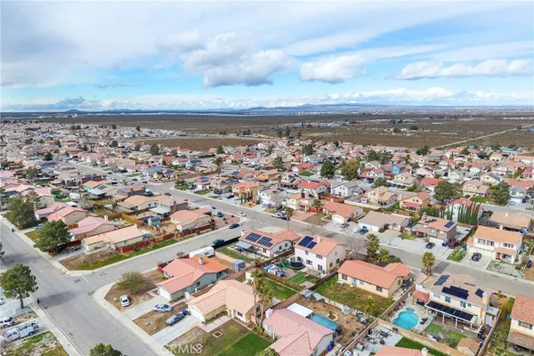 $419,000 | 11537 Winter Place, Adelanto, CA 92301