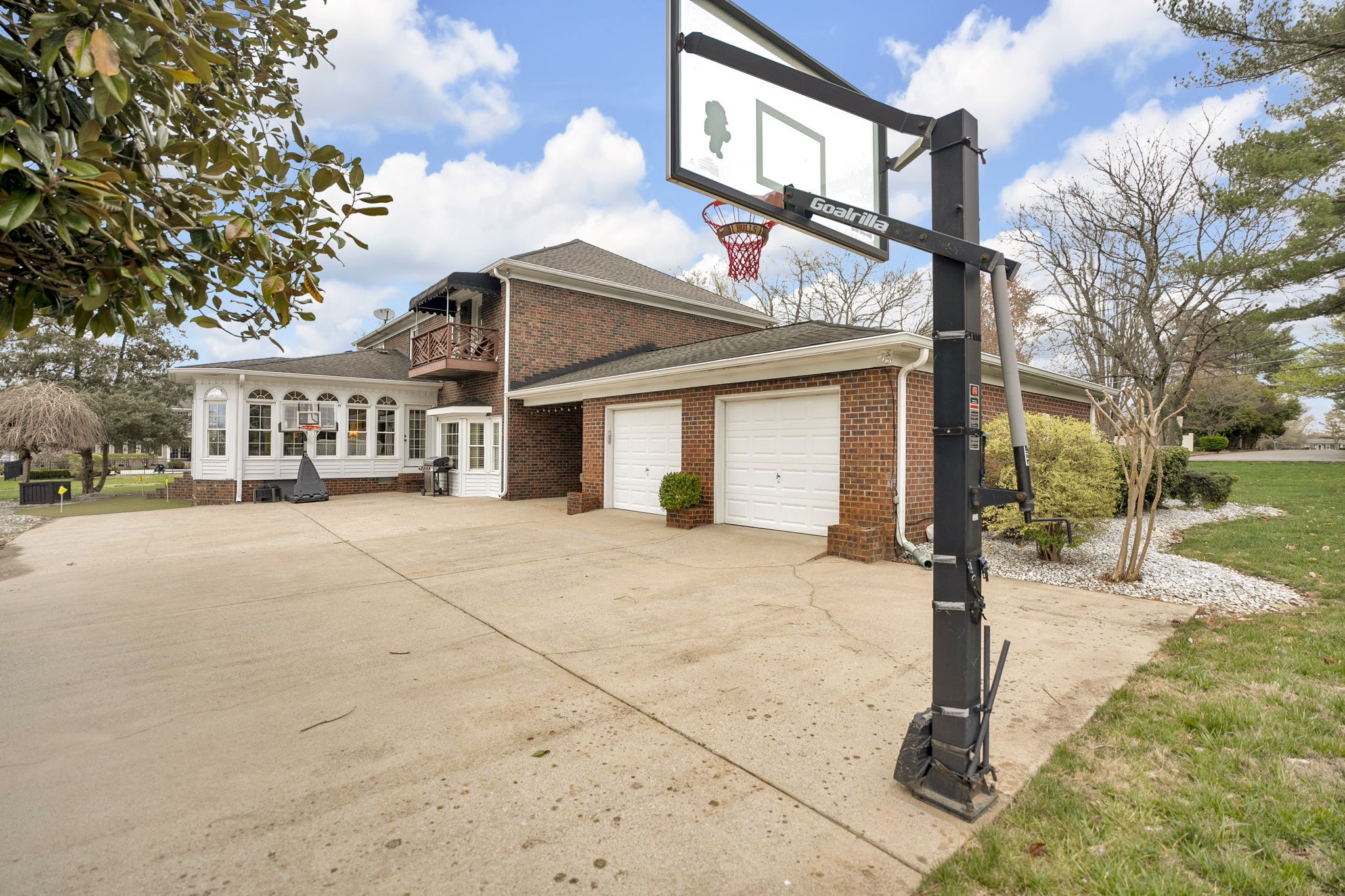 2115 Battleground Drive Murfreesboro, TN 37129 - Photo 36 of 40 a view of a building with many windows