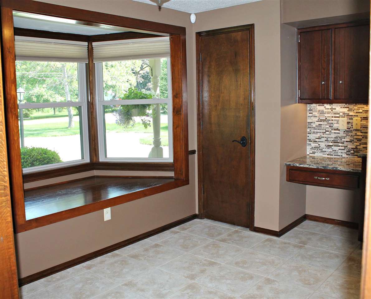 8412 Trier Road Fort Wayne, IN 46815 - Photo 5 of 23 Gallery Image 5
