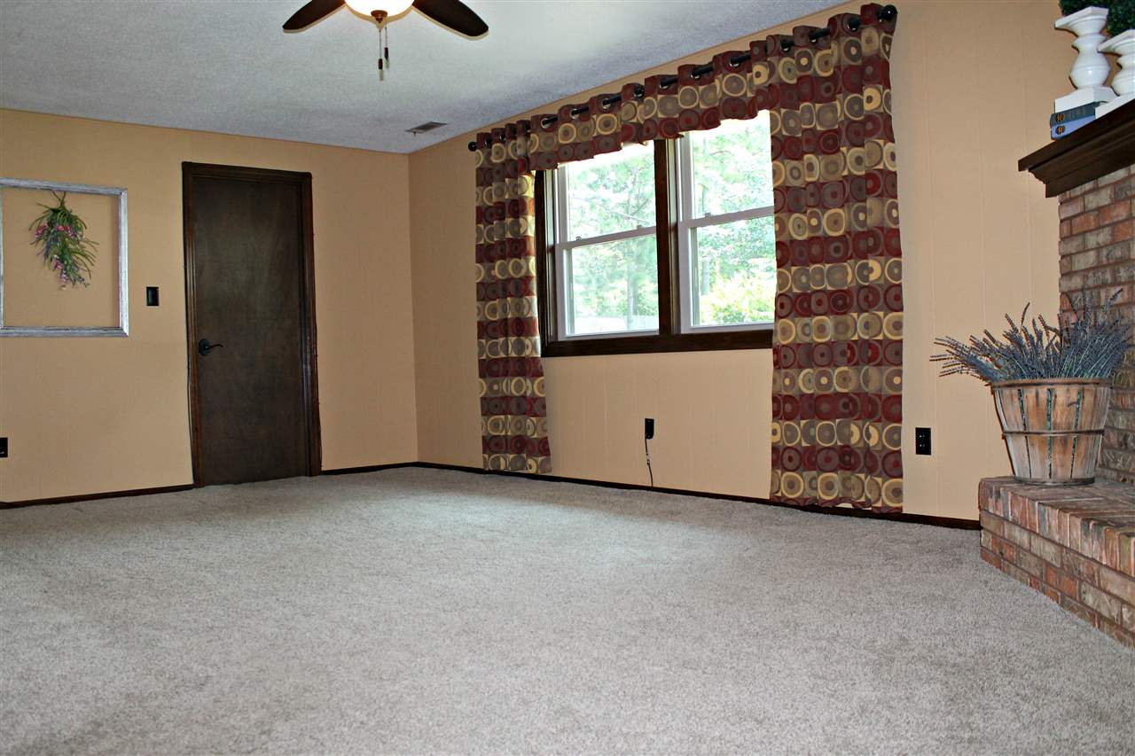 8412 Trier Road Fort Wayne, IN 46815 - Photo 7 of 23 Gallery Image 7