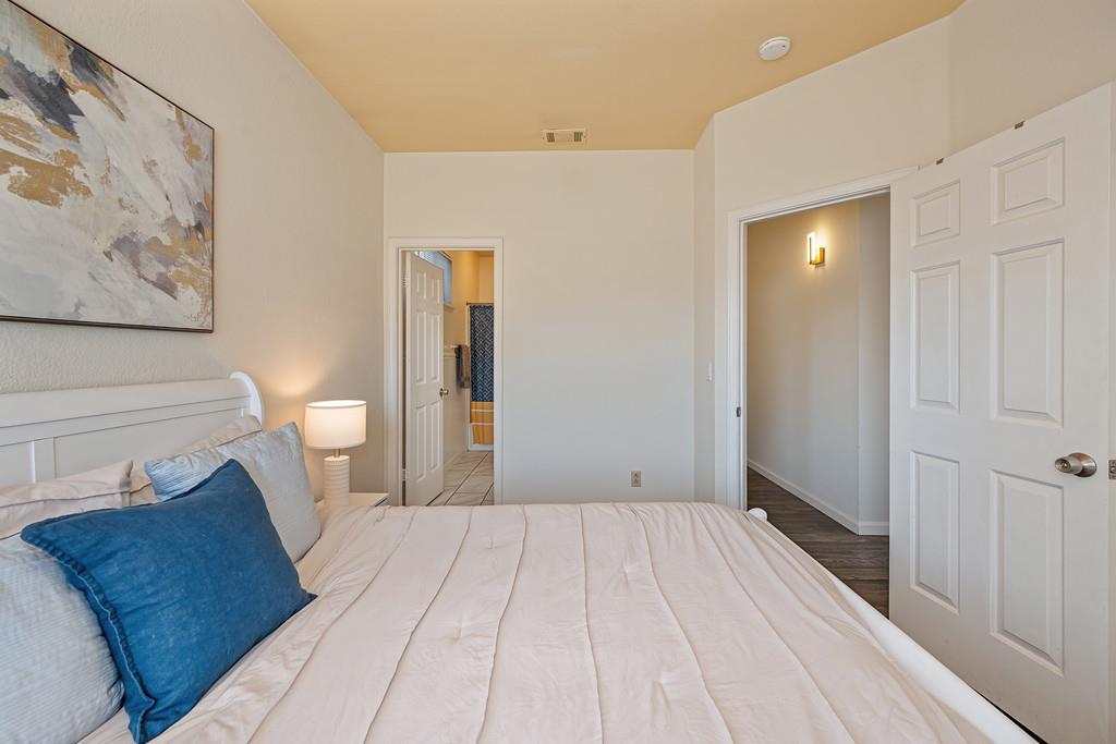 5621 Elk Spring Way Elk Grove, CA 95758 - Photo 20 of 35