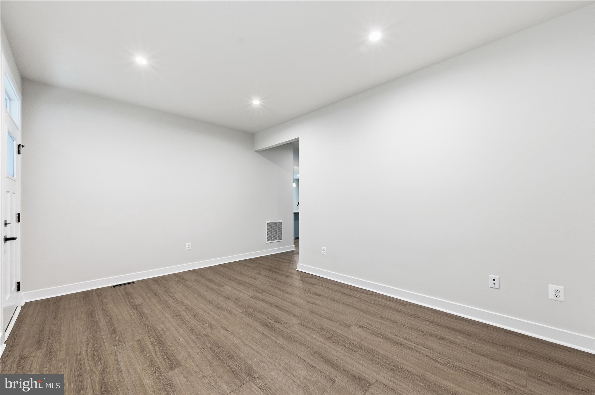 516 Rushbrook Road Martinsburg, WV 25403 - Photo 18 of 86 Office