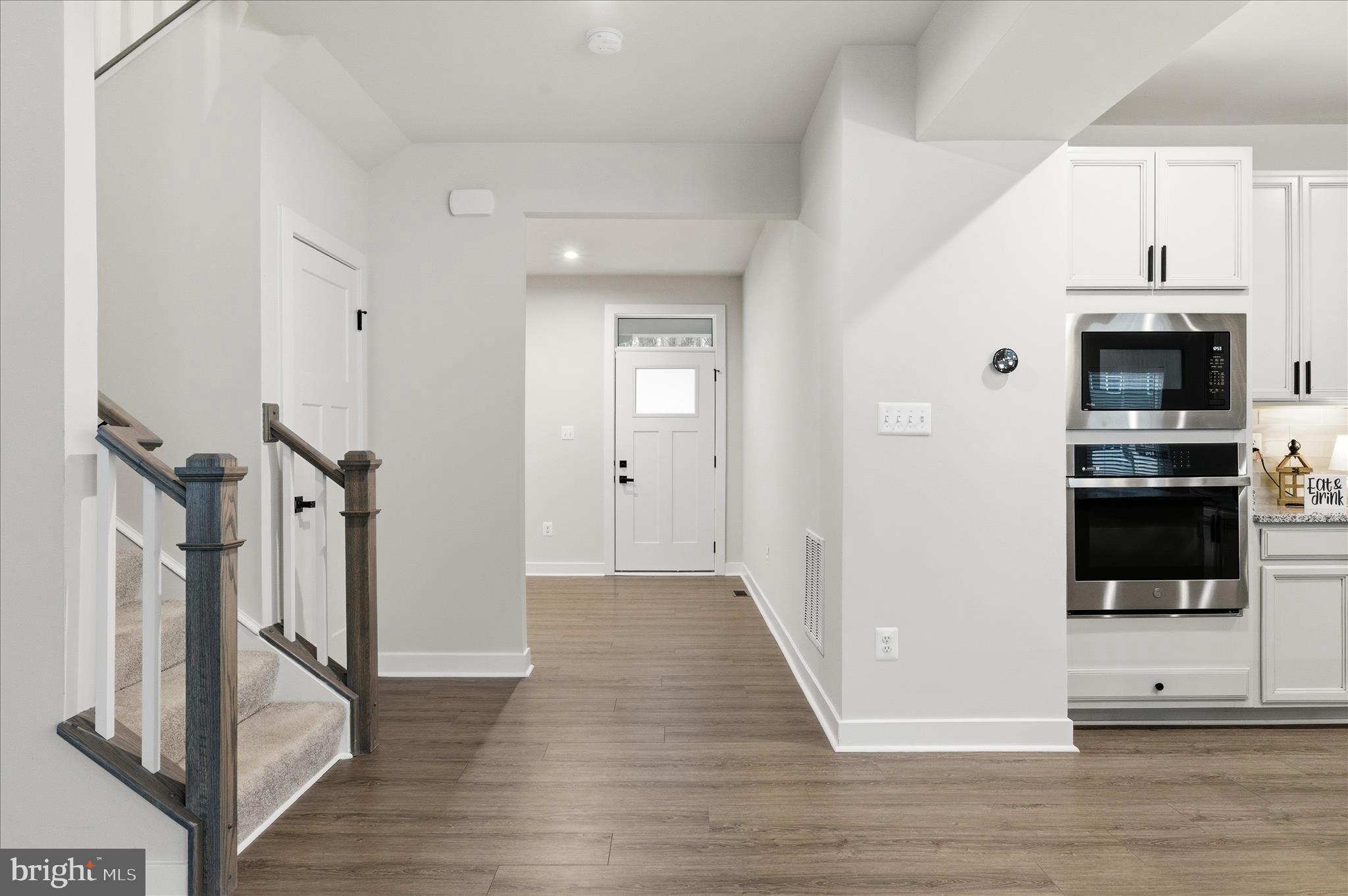 516 Rushbrook Road Martinsburg, WV 25403 - Photo 20 of 86 Entry