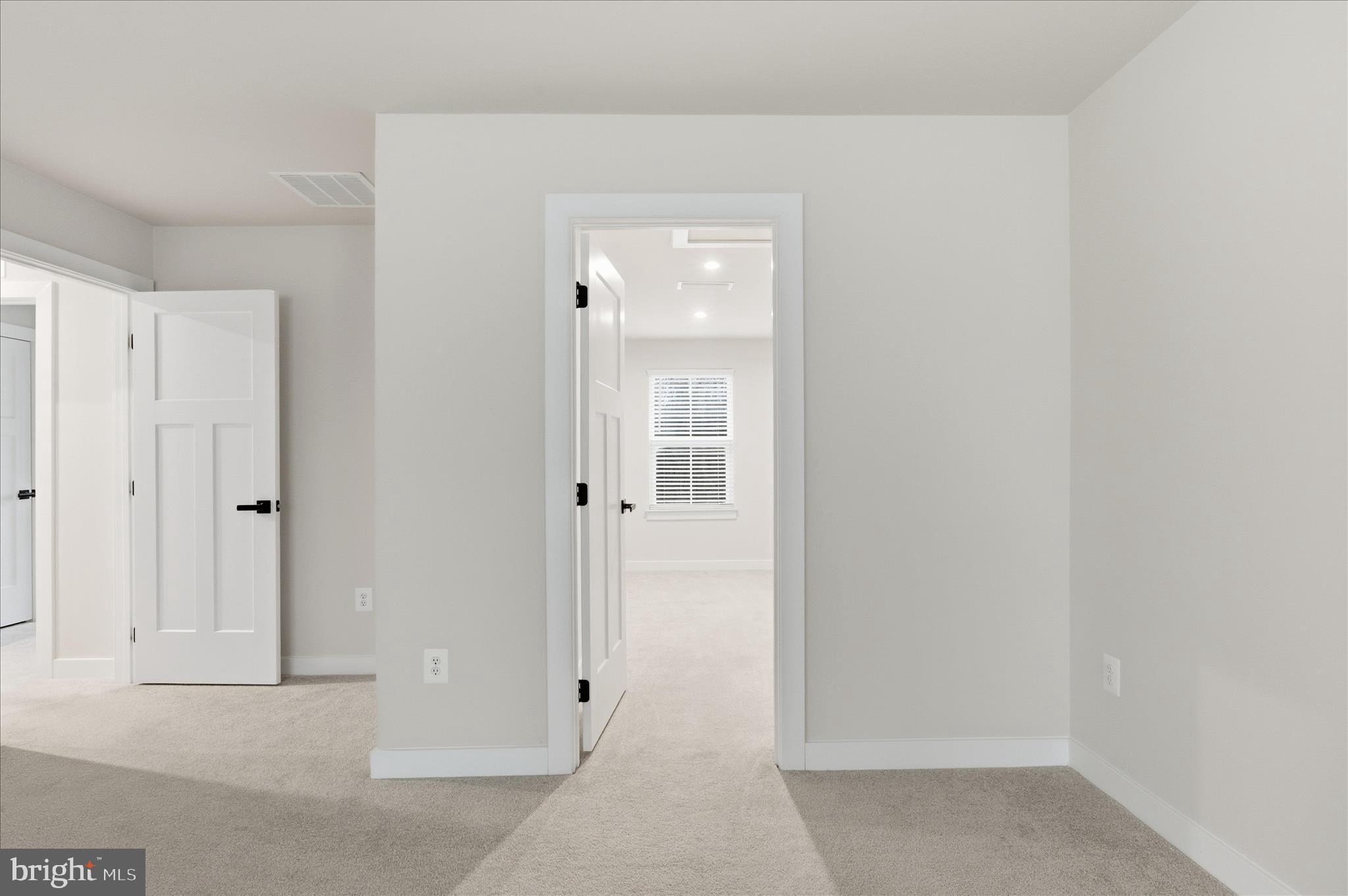 516 Rushbrook Road Martinsburg, WV 25403 - Photo 35 of 86 Primary Closet