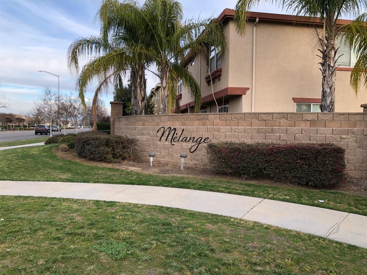 2057 Boccioni Lane Clovis, CA 93611 - Photo 1 of 33