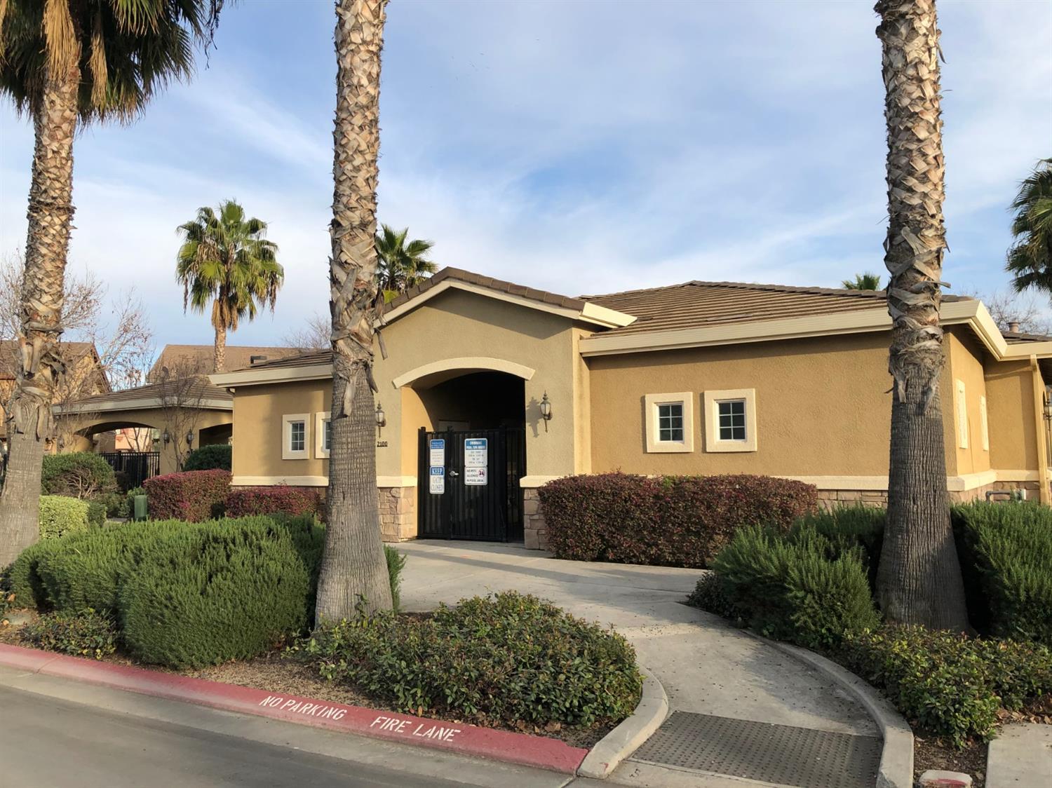 2057 Boccioni Lane Clovis, CA 93611 - Photo 25 of 33