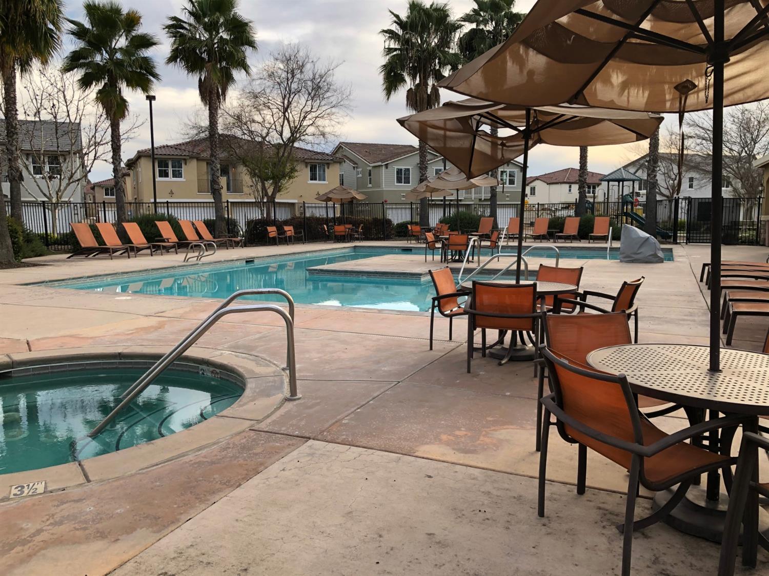 2057 Boccioni Lane Clovis, CA 93611 - Photo 31 of 33