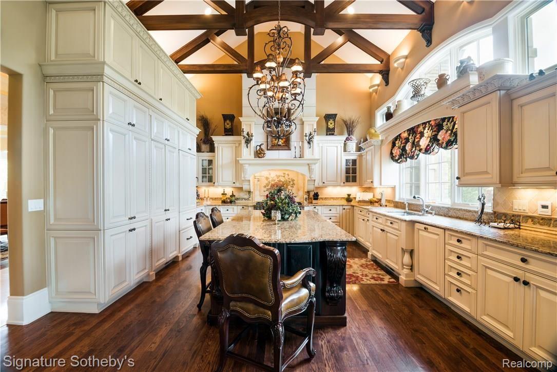 6700 Bordman Road Romeo, MI 48065 - Photo 7 of 64 CUSTOM KITCHEN FEATURED ON THE COVER OF DREAM KITCHEN MAGAZINE.