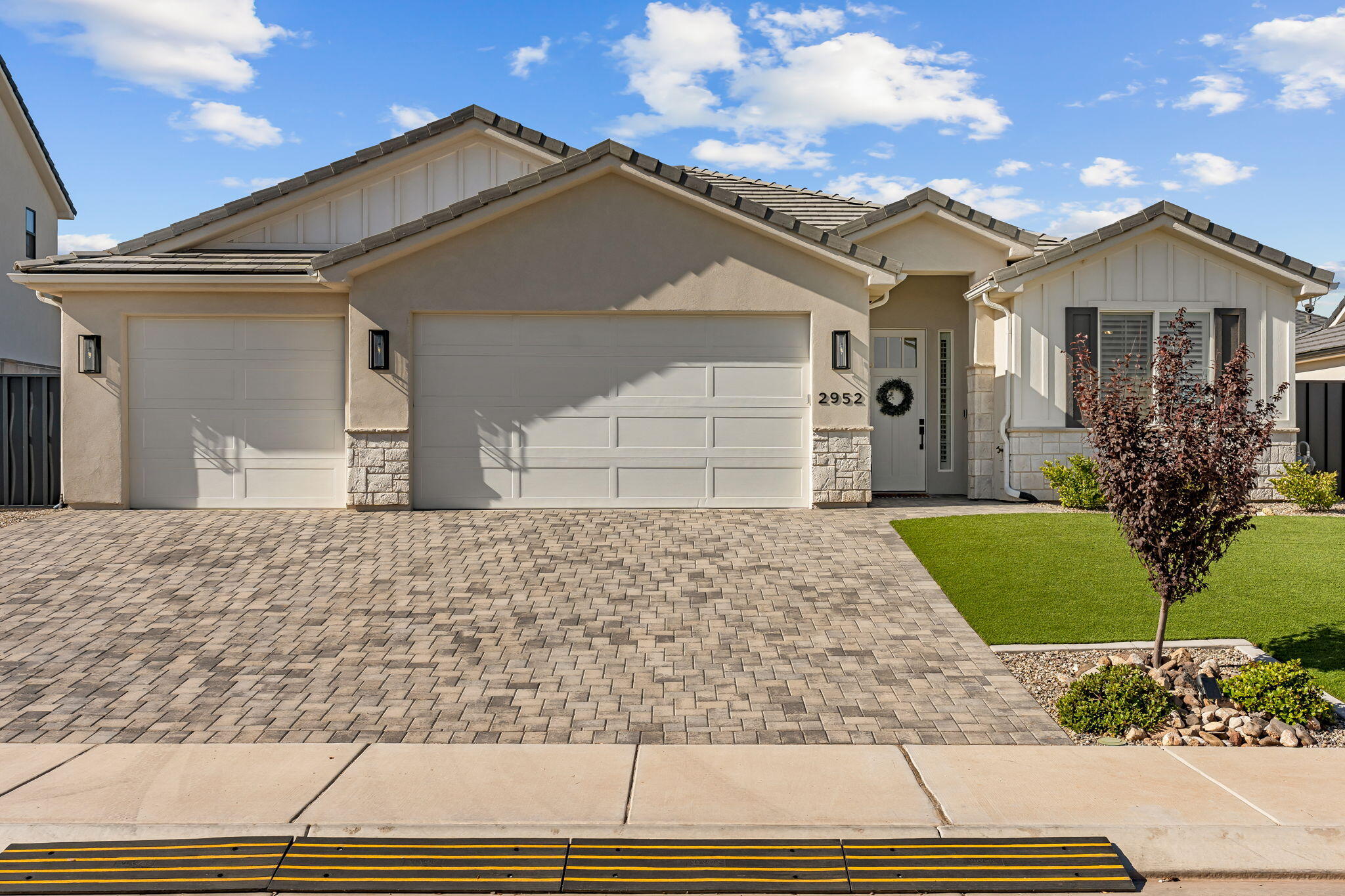 2952 East Yavin Way St. George, UT 84790 - Photo 1 of 39 2952 E Yavin Way St. George