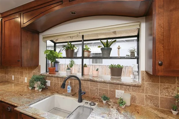 $1,249,000 | 328 North Alta Vista Avenue, Monrovia, CA 91016