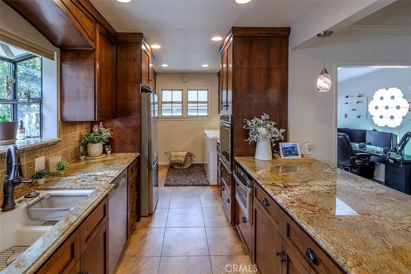 $1,249,000 | 328 North Alta Vista Avenue, Monrovia, CA 91016