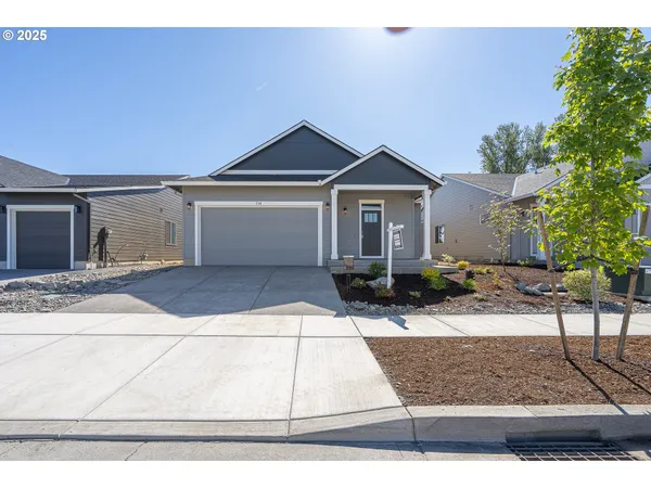 $539,900 | 718 Tigerlily Street, Silverton, OR 97381