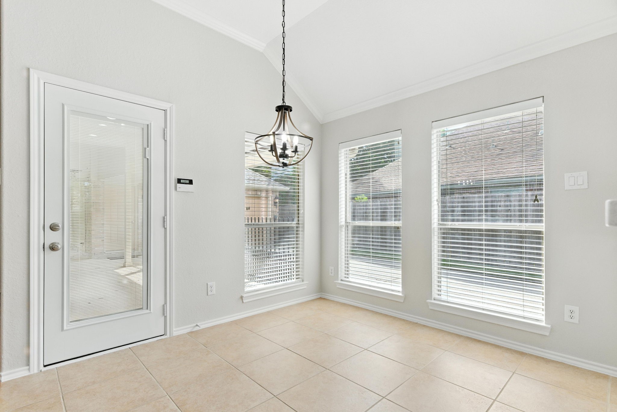 28527 Connordale Lane Spring, TX 77386 - Photo 10 of 47