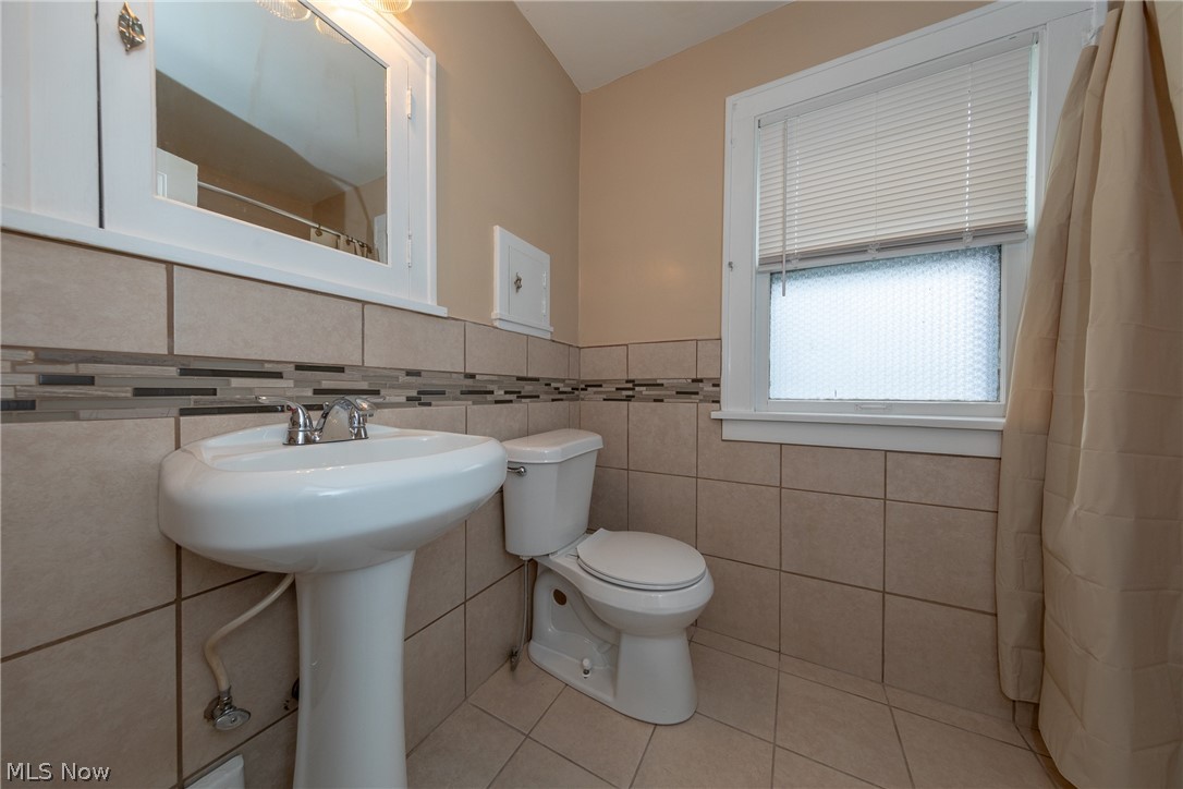 1151 Erieview Road Cleveland Heights, OH 44121 - Photo 22 of 29