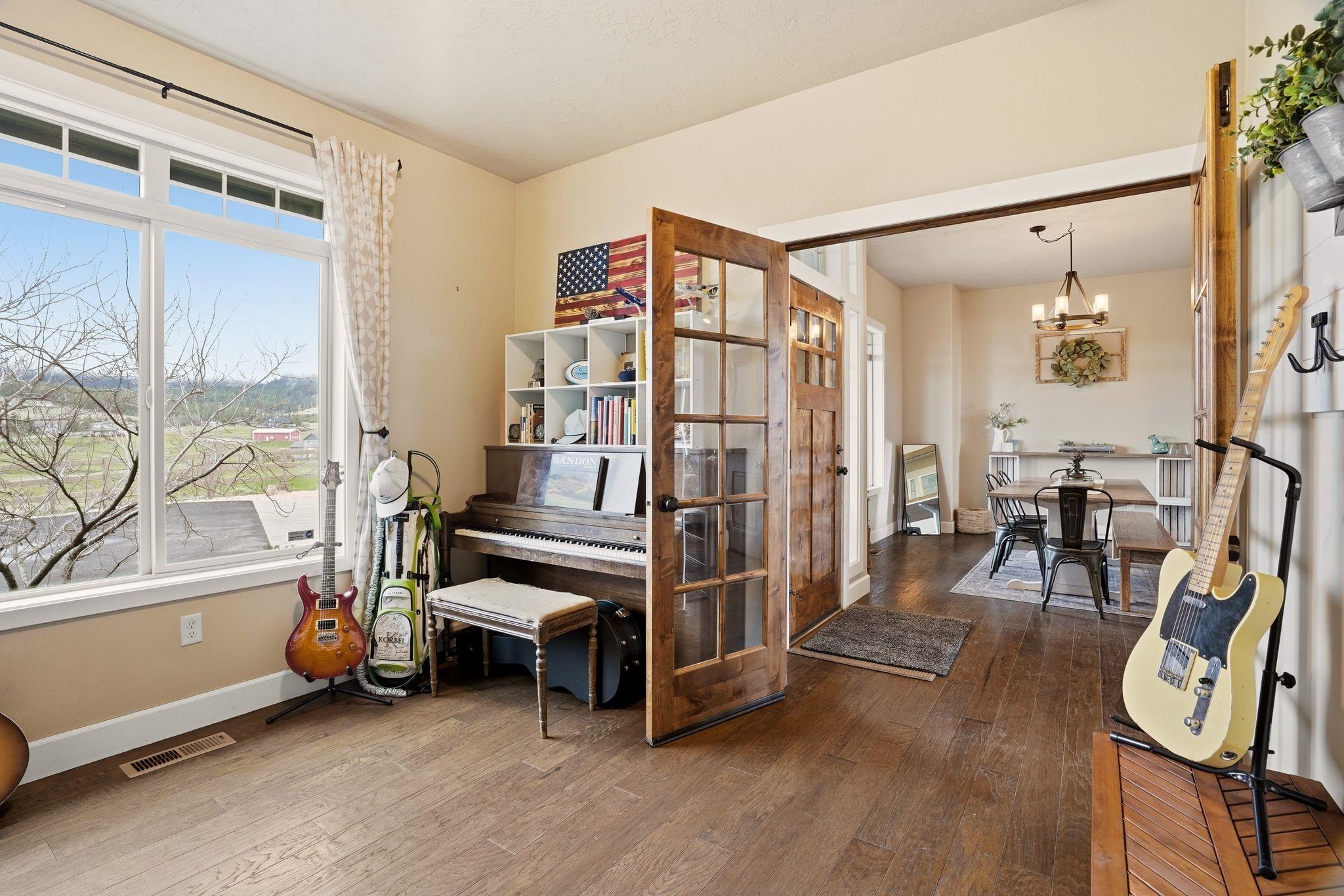 10909 South Bruna Road Valleyford, WA 99036 - Photo 18 of 50