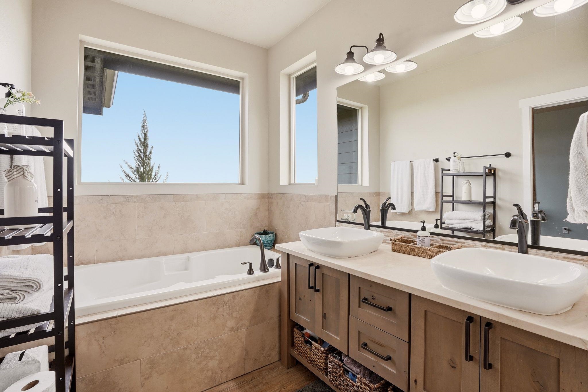 10909 South Bruna Road Valleyford, WA 99036 - Photo 22 of 50