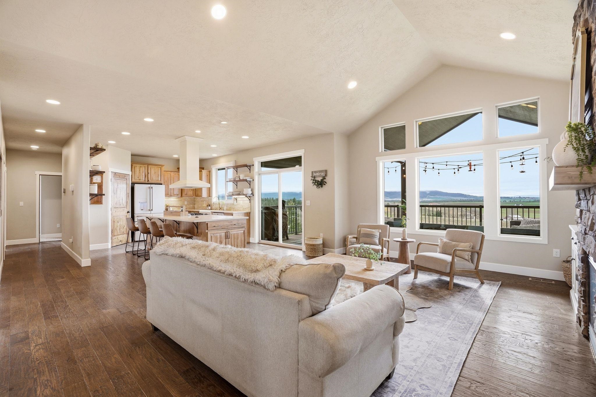 10909 South Bruna Road Valleyford, WA 99036 - Photo 7 of 50