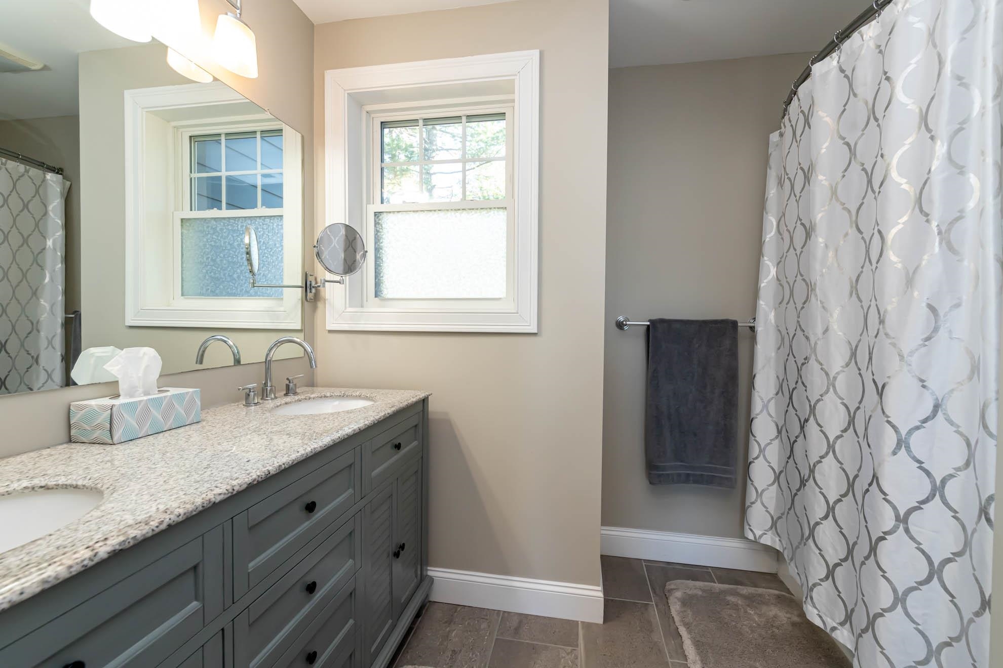 25 2nd Street Hudson, NH 03051 - Photo 10 of 32