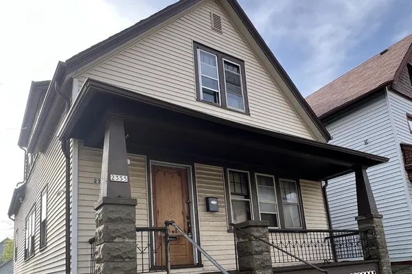 $97,000 | 2355 North 20th Street, Milwaukee, WI 53206