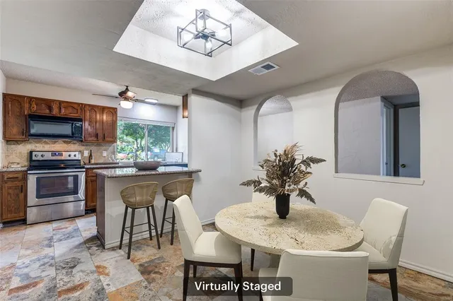 $299,900 | 3121 Trafalas Court, Garland, TX 75044