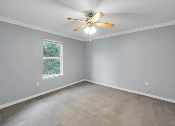 $2,300 | 5897 Saratoga Drive, Crestview, FL 32536