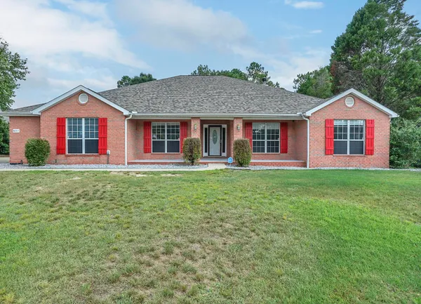 $2,300 | 5897 Saratoga Drive, Crestview, FL 32536