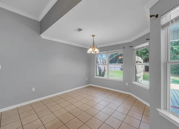 $2,300 | 5897 Saratoga Drive, Crestview, FL 32536