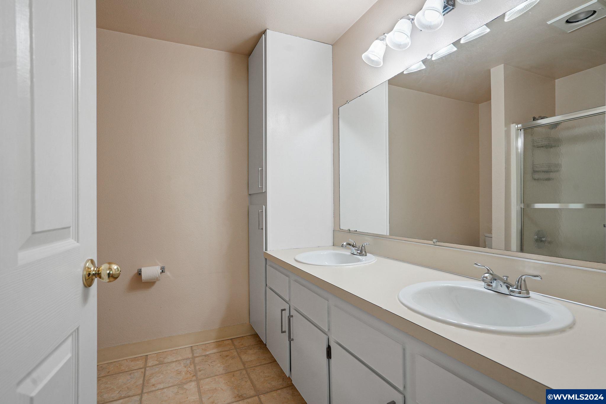 3676 Bell Road Northeast Salem, OR 97301 - Photo 25 of 33 Gallery Image 25