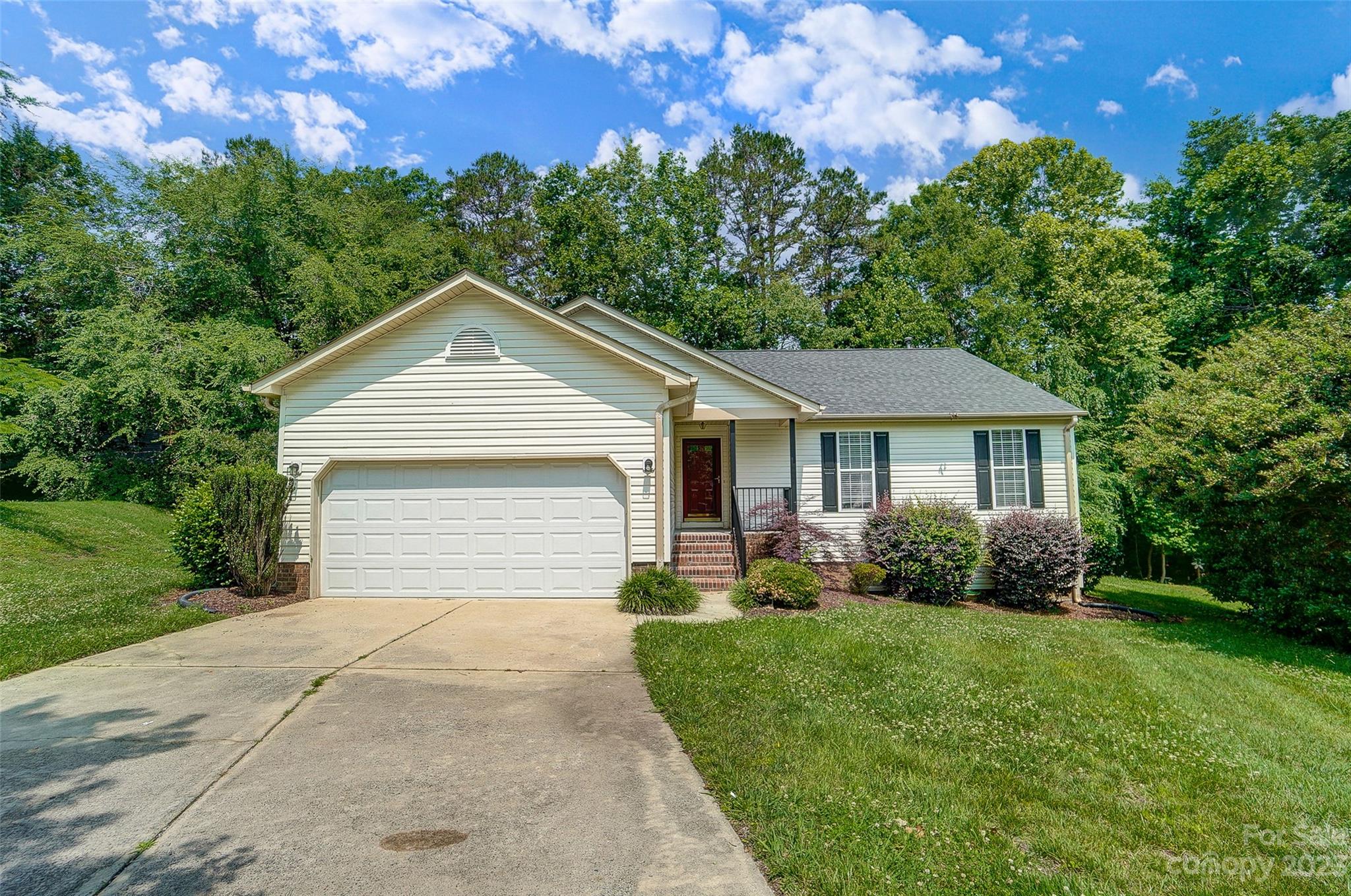 257 Forest Pond Road Kannapolis, NC 28083 - Photo 1 of 33 Gallery Image 1