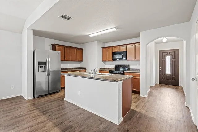 $1,950 | 713 Mallard Trail, Josephine, TX 75173