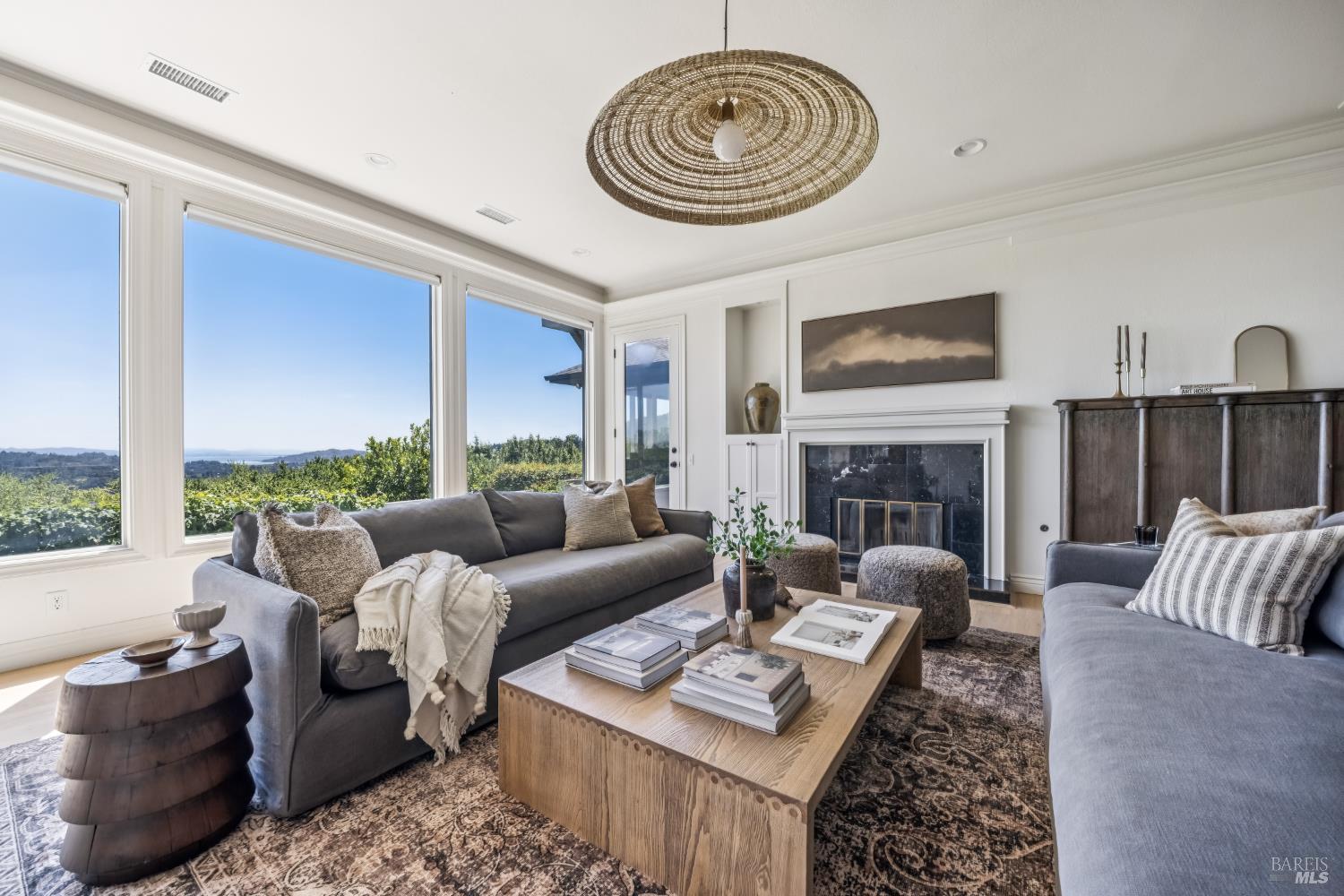 57 Summit Road San Anselmo, CA 94960 - Photo 11 of 75