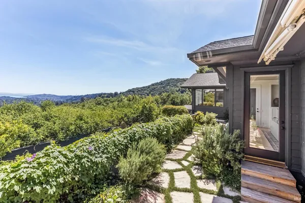 $3,140,000 | 57 Summit Road, San Anselmo, CA 94960
