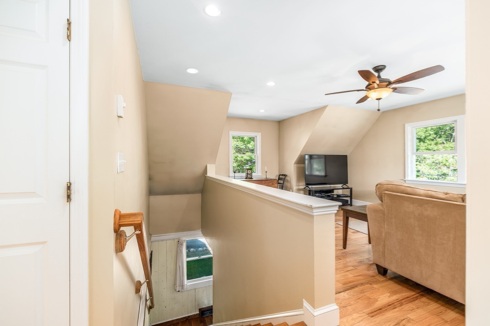 2 Hunter Road Gloucester, MA 01930 - Photo 13 of 25 Gallery Image 13