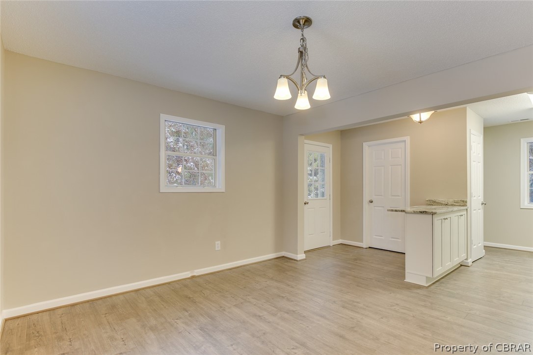 12526 Rilees Farm Road Gloucester, VA 23061 - Photo 13 of 30 Gallery Image 13