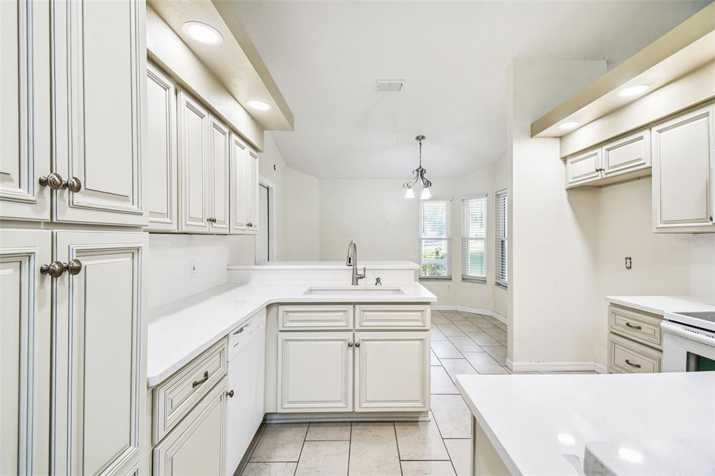7021 Oregon Chickadee Road Weeki Wachee, FL 34613 - Photo 11 of 49