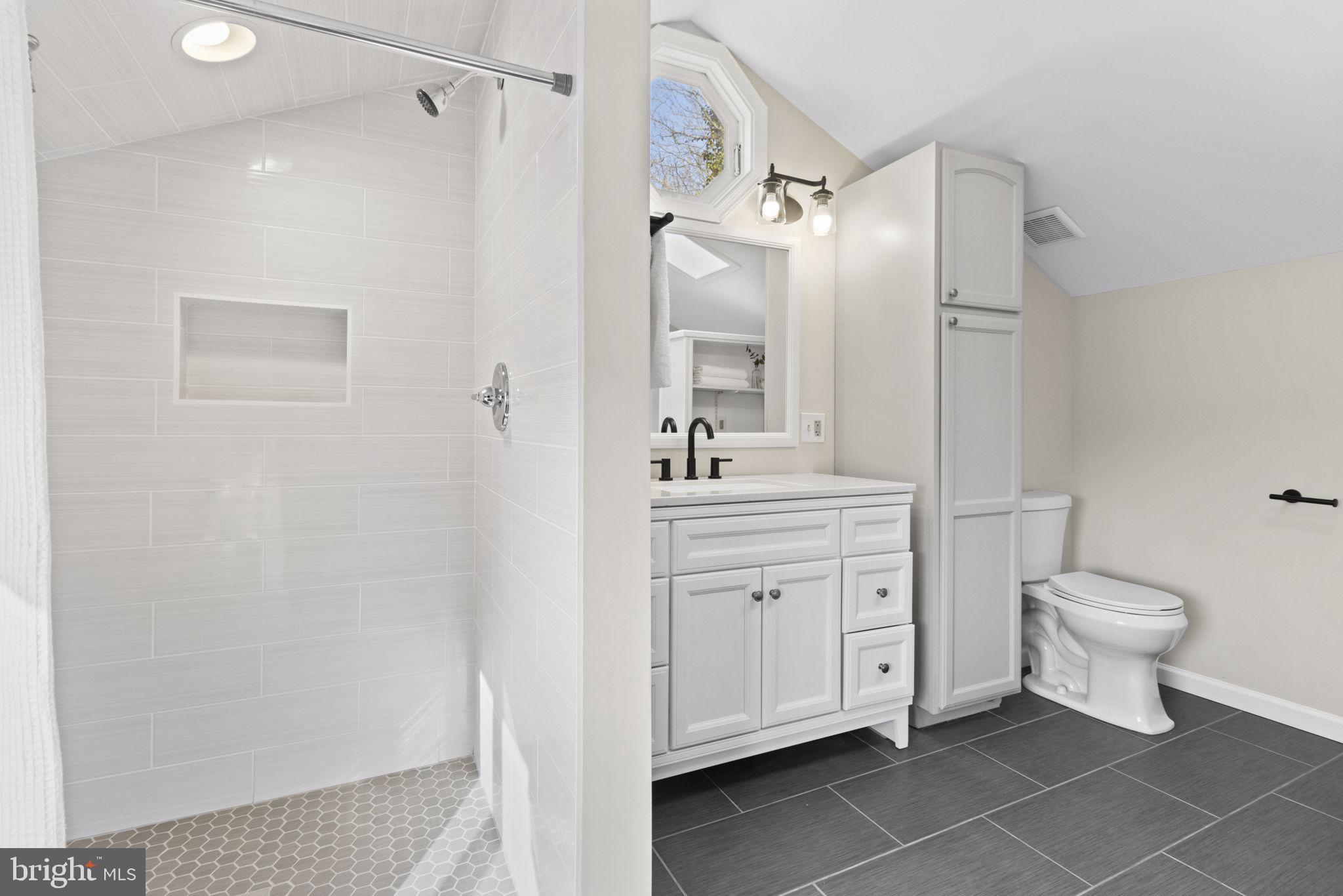 352 Ridge Road Pasadena, MD 21122 - Photo 11 of 28