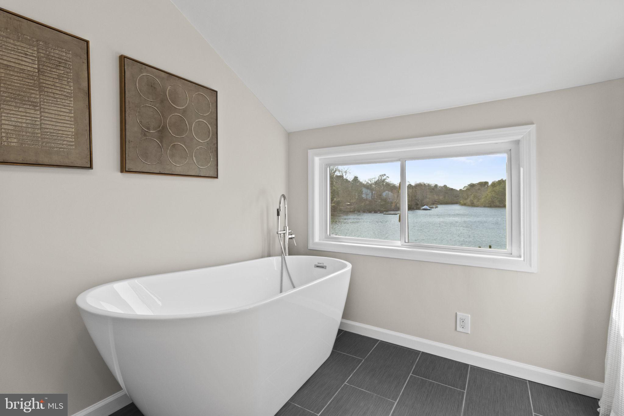 352 Ridge Road Pasadena, MD 21122 - Photo 12 of 28