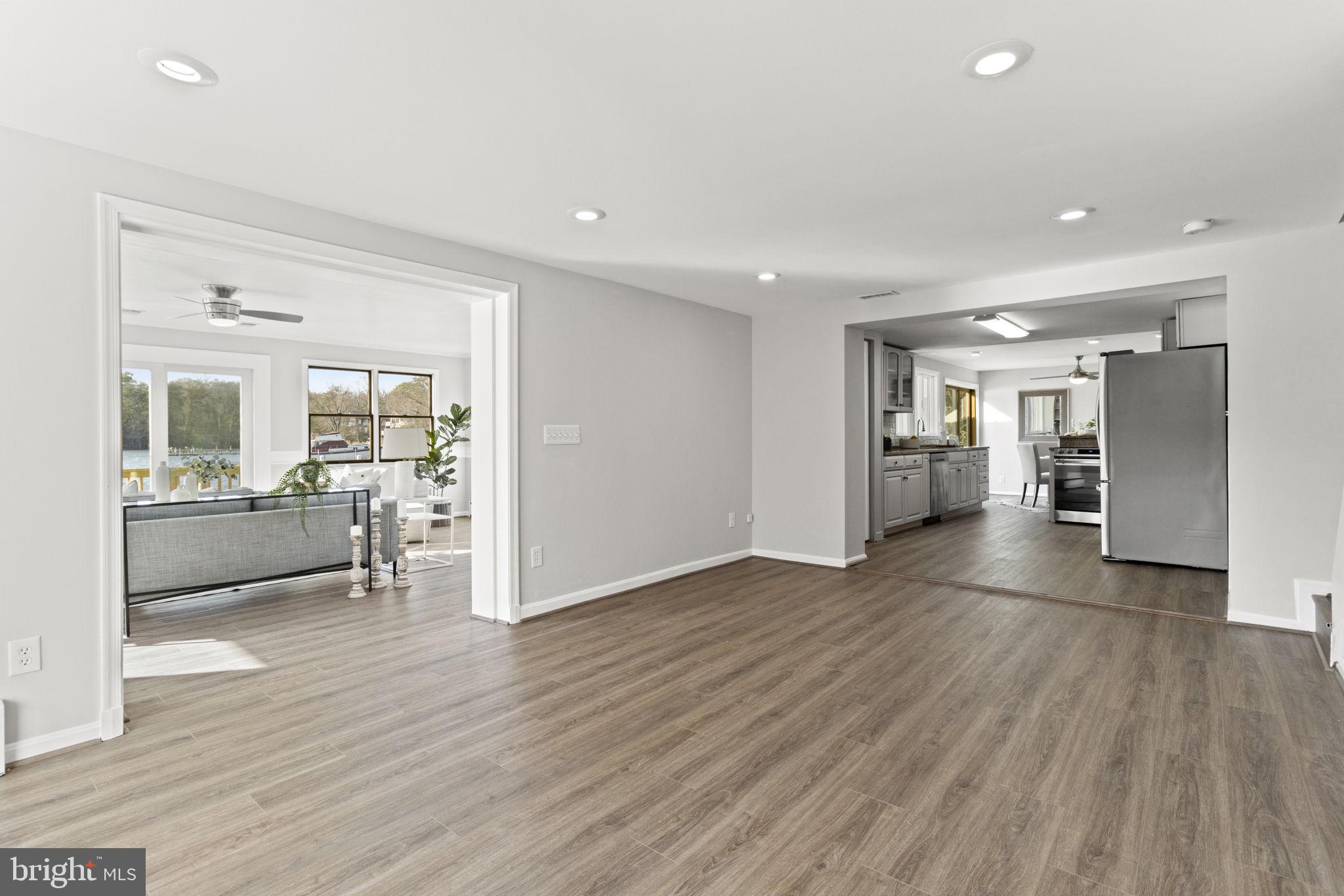 352 Ridge Road Pasadena, MD 21122 - Photo 23 of 28 Dining Room
