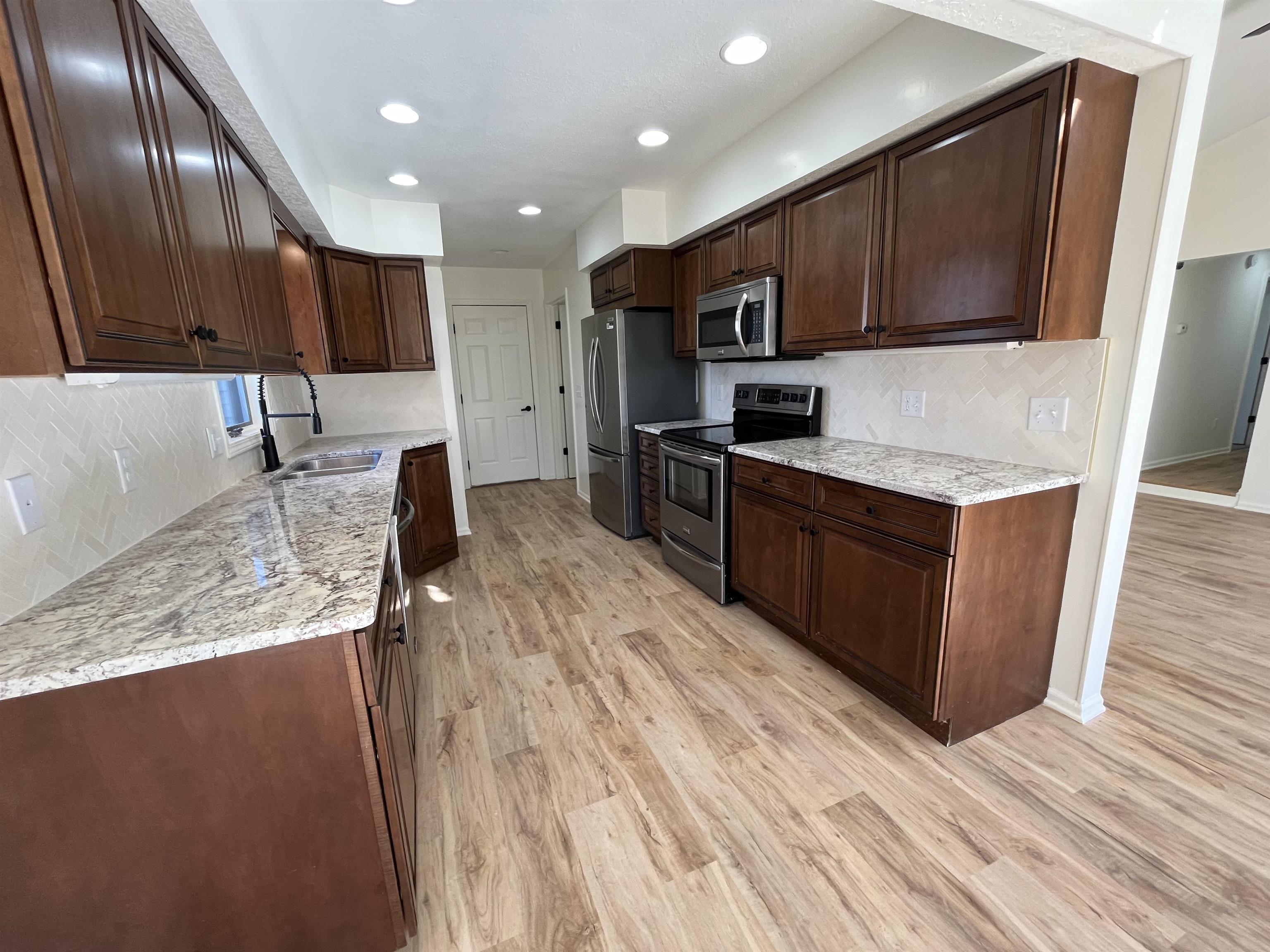 5925 Gate Tree Lane Fort Wayne, IN 46835 - Photo 15 of 33
