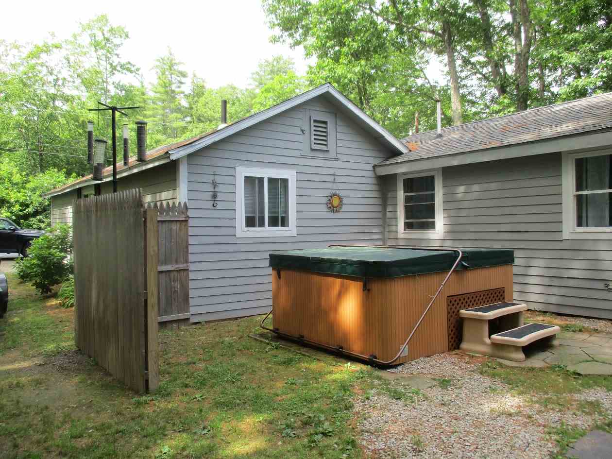 260 Parade Road Barnstead, NH 03225 - Photo 2 of 22